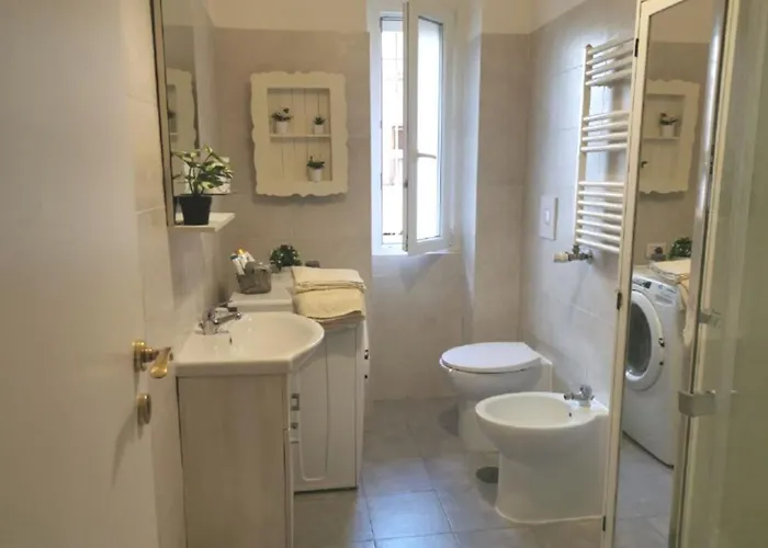 Domus Flavi, A 10 Minuti Dal Colosseo Apartment Rom