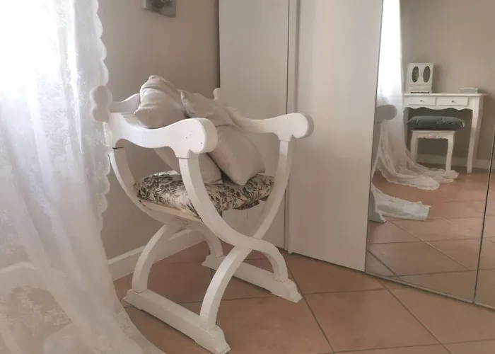 Domus Flavi, A 10 Minuti Dal Colosseo Apartment *